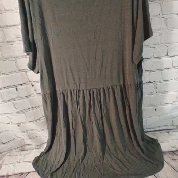 Torrid Super Soft Green Green Flowy Tee Shirt 3X - Picture 9 of 13